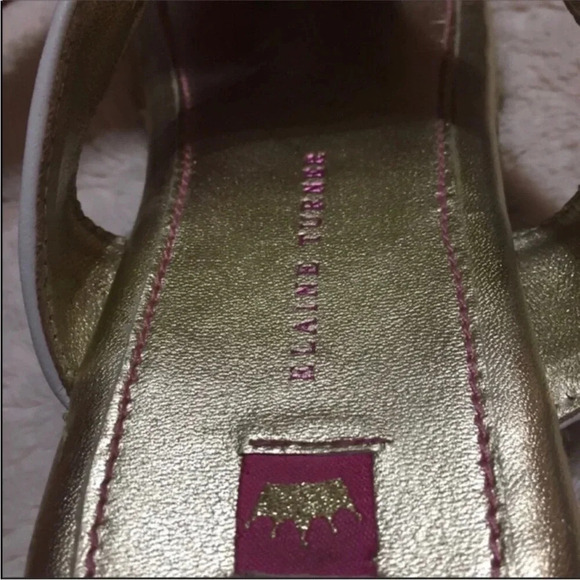 Elaine Turner Gold Thong Sandals Size 8 - Picture 5 of 6